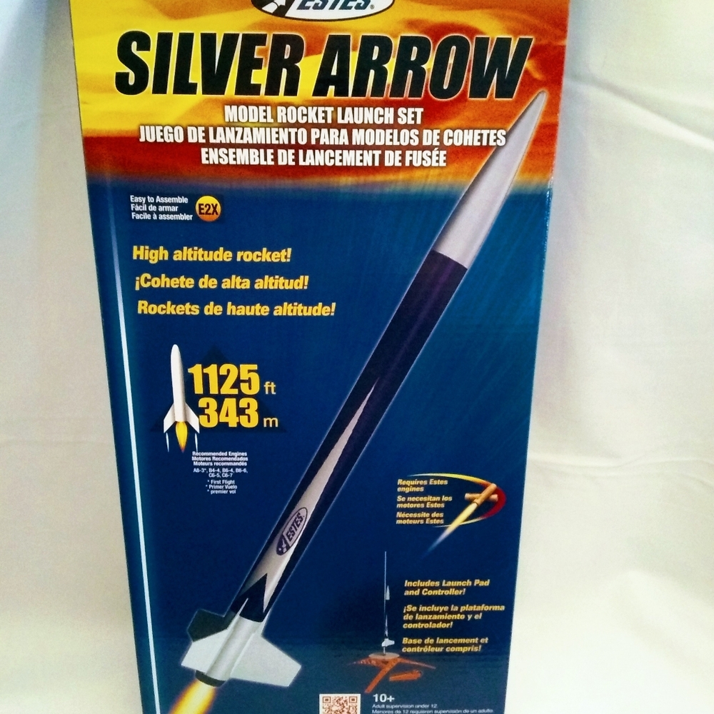 Rocket Model Kit NWT - Picture 6 of 8